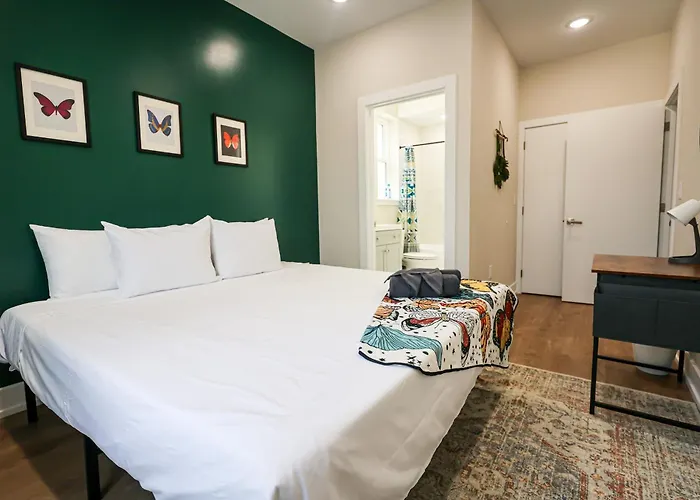 2Bed2Bathking Bedcentralwdwifi